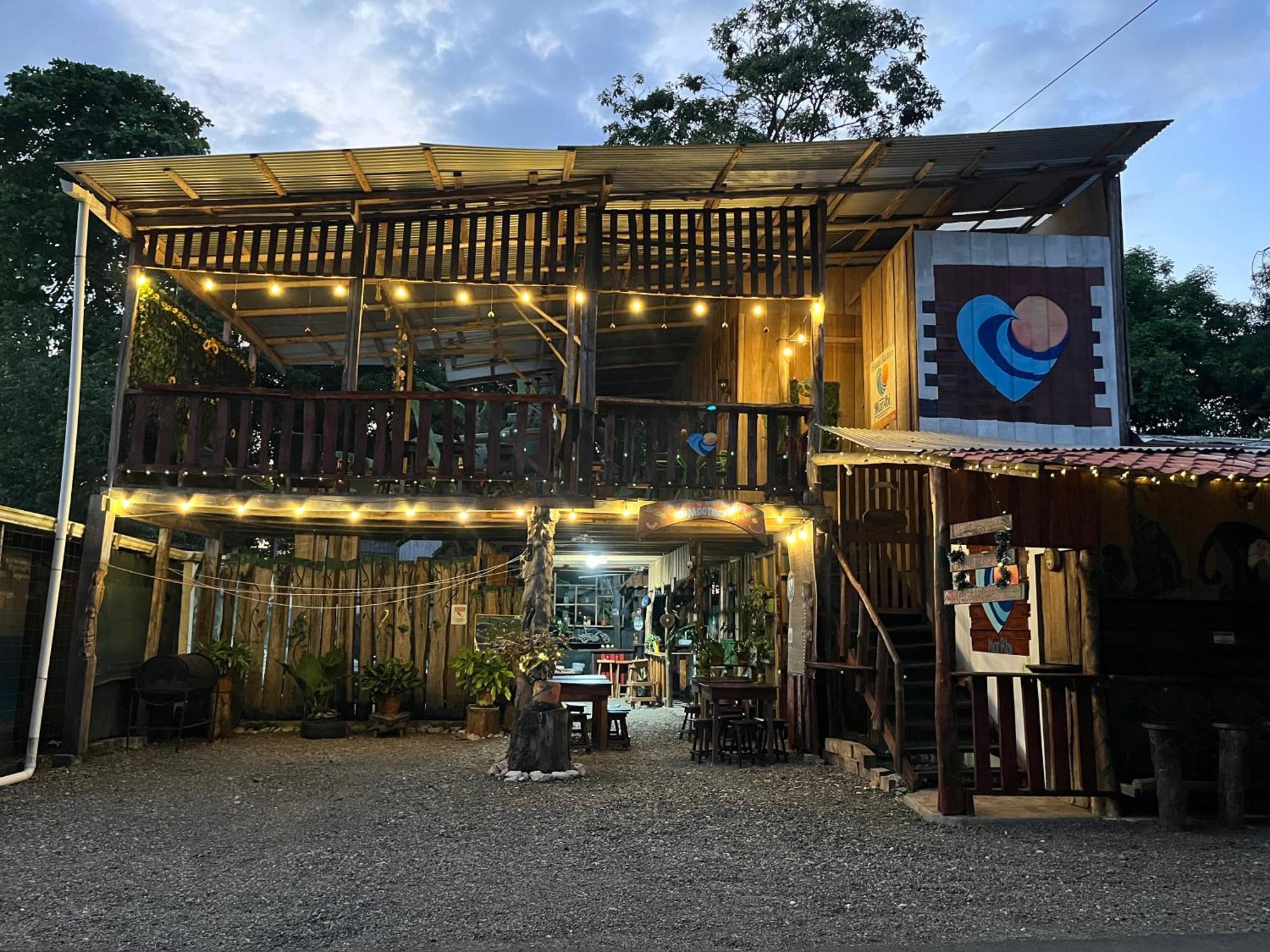 Hostel Rustico Marabi Tárcoles Ngoại thất bức ảnh