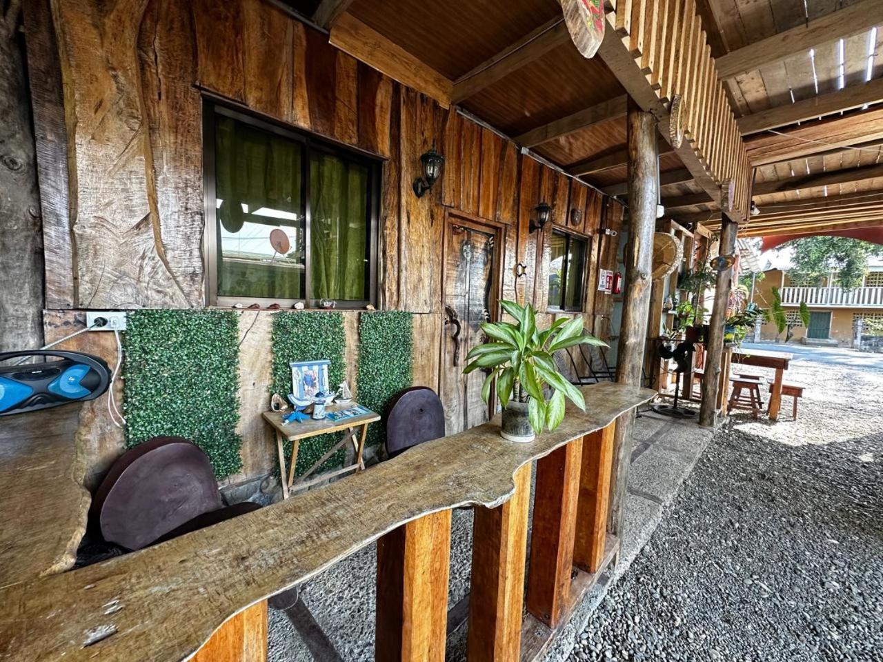 Hostel Rustico Marabi Tárcoles Ngoại thất bức ảnh