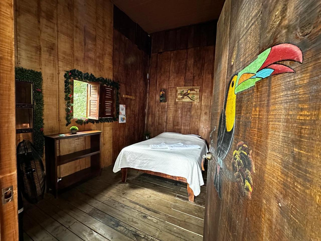 Hostel Rustico Marabi Tárcoles Ngoại thất bức ảnh