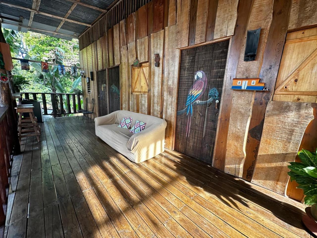 Hostel Rustico Marabi Tárcoles Ngoại thất bức ảnh